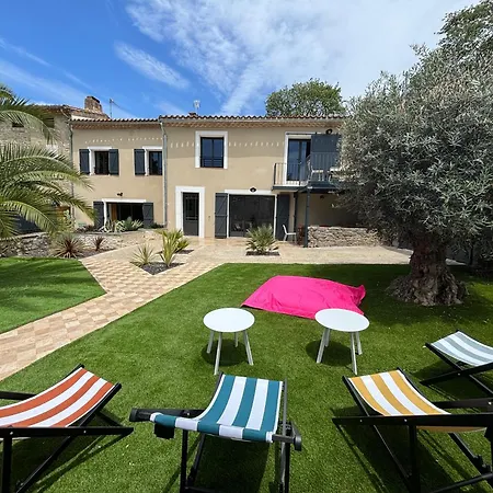 Dom wakacyjny La Vade *